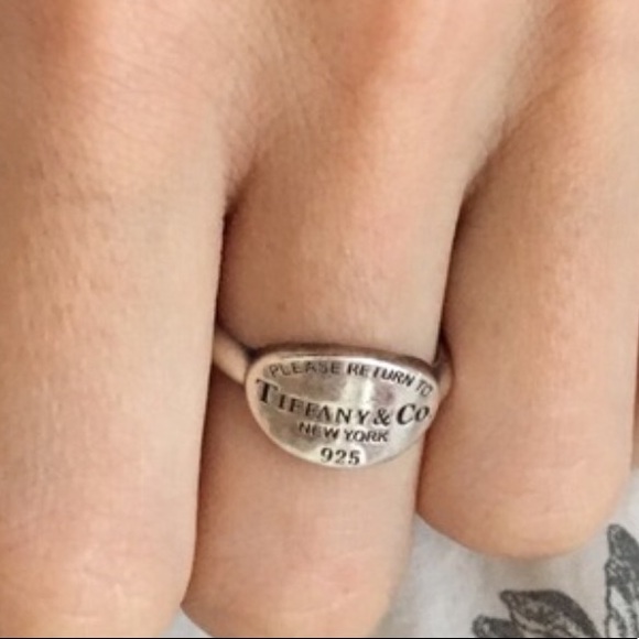 Tiffany & Co. Jewelry - Beautiful Tiffany & Co. size 6 1/2 Ring